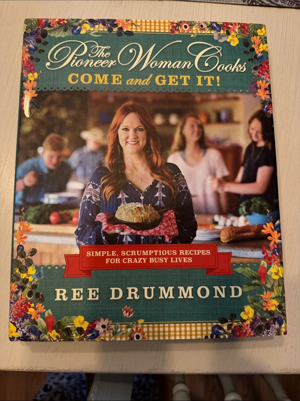 The Pioneer Woman Cooks Come and Get It Cookbook-EXCELLENT USED CONDITION